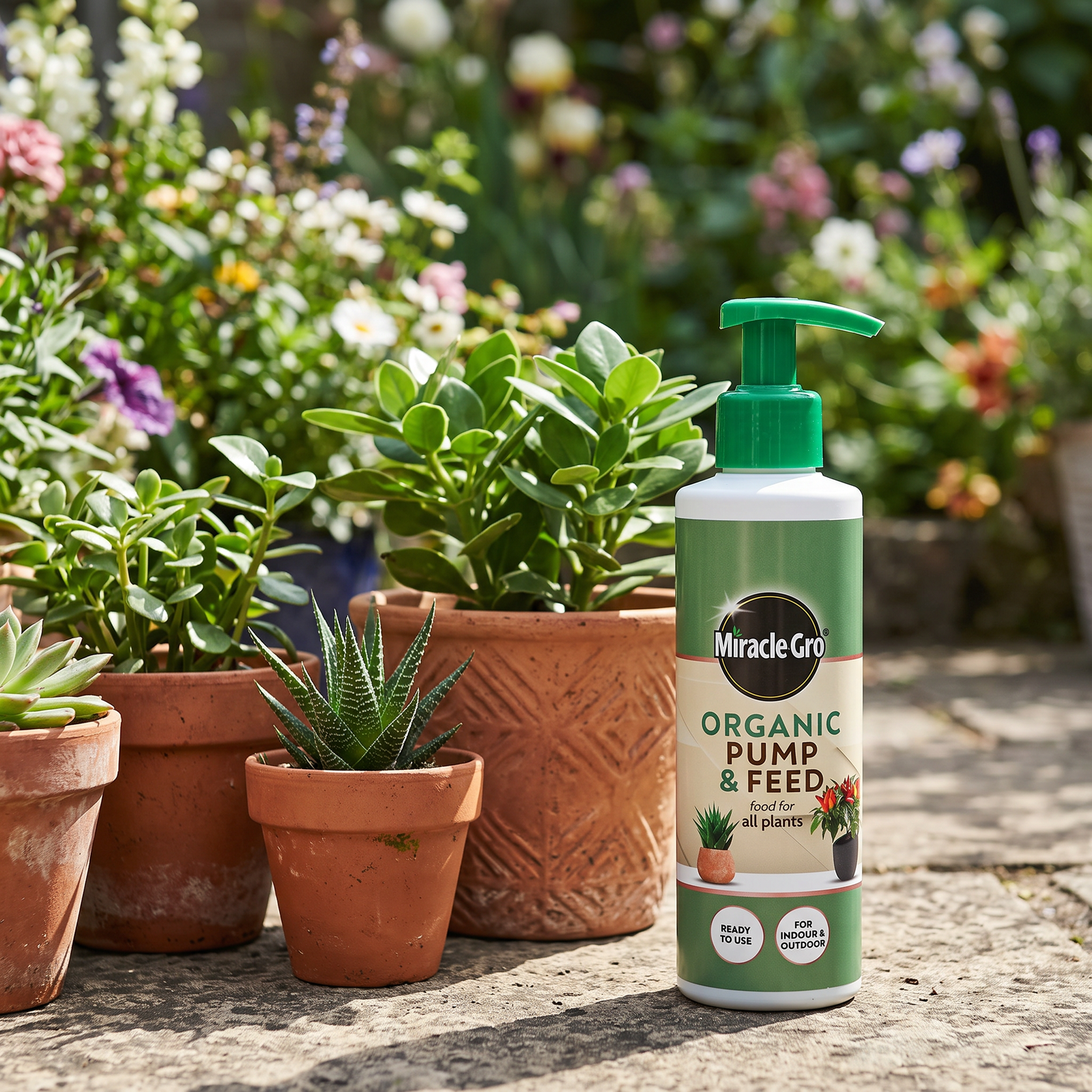 Miracle-Gro Organic Pump & Feed All Purpose - Ready to Use Plant Fertiliser - Image 2