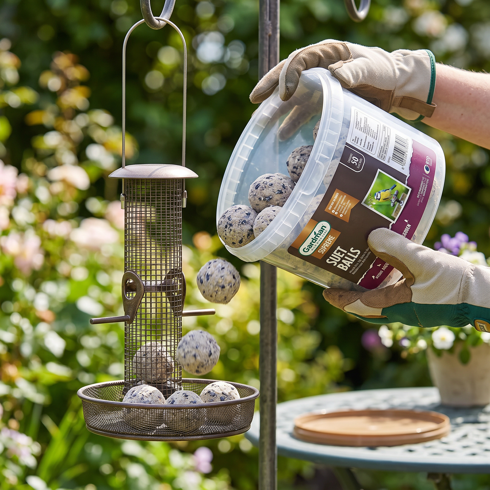 Gardman Premium Suet Fat Balls for Wild Birds - Tub of 50 - Image 2